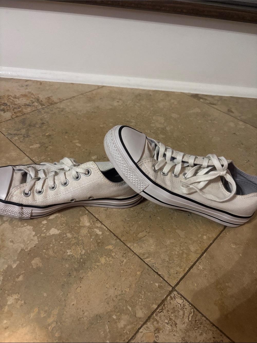 Classic Low-Top Canvas Sneakers - White